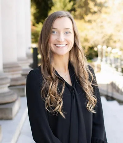 Marti, Dental Assistant