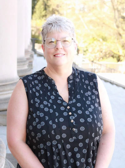 Teresa, Schedule Coordinator